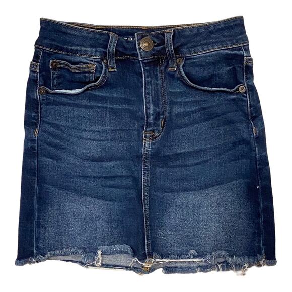 American Eagle Hi-Rise Mini Jean Skirt Raw Hem Women’s Size 0 - Picture 6 of 6
